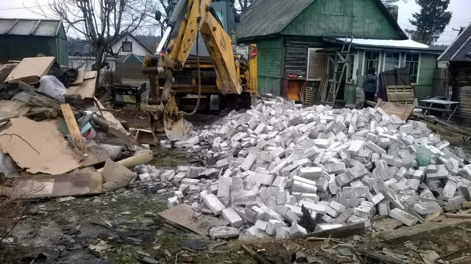 Вывоз мусора после сноса здания в Богородицке от ПроМусор – цена от 5343 руб., утилизация и уборка стройотходов