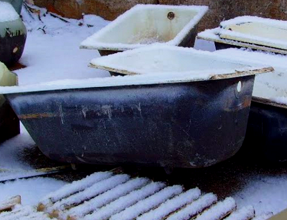Вывоз чугунных ванн с утилизацией и погрузкой под ключ в Богородицке в октябре